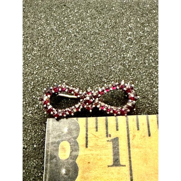 Antique Victorian Bohemian Garnet Rose Cut Garnets Bow Brooch Pin Gold Gilt - Picture 3 of 15